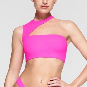 SKIMS Fits Everybody Crop top